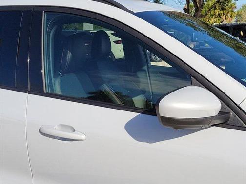 2026 Ford Escape ST-Line Elite