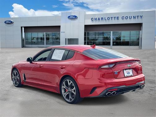 2019 Kia Stinger GT1