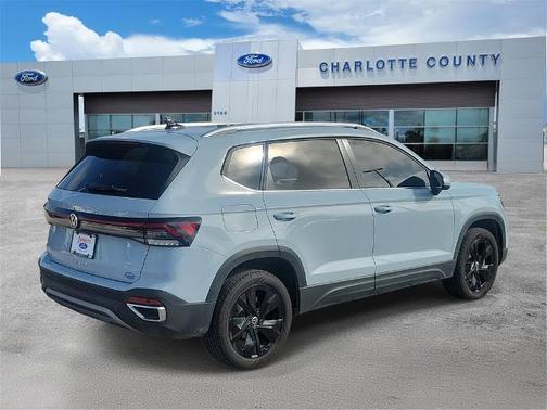 2025 Volkswagen Taos 1.5T SE