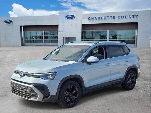 2025 Volkswagen Taos 1.5T SE