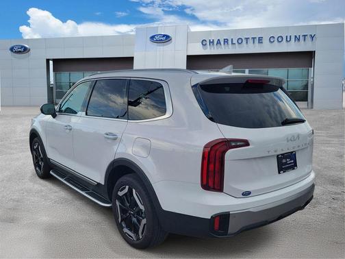 Glacial White Pearl 2025 Kia Telluride S