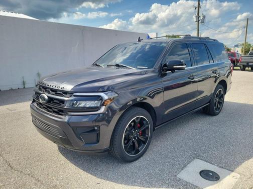 Gray Metallic 2024 Ford Expedition Limited