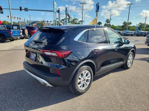 Agate Black Metallic 2024 Ford Escape Active