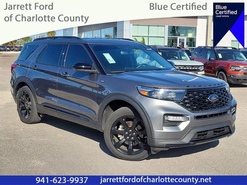 2024 Ford Explorer ST-Line