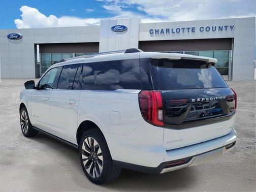 Star White 2026 Ford Expedition Max Platinum