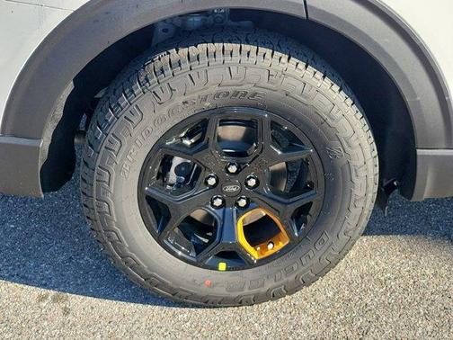 Star White 2026 Ford Explorer Tremor