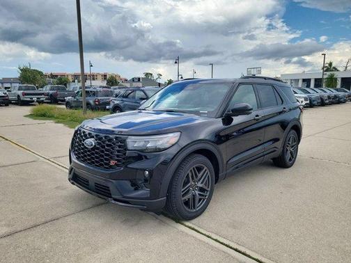Agate Black Metallic 2026 Ford Explorer ST