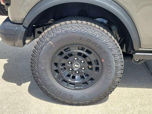 Gray 2026 Ford Bronco Badlands