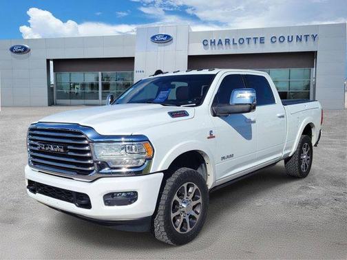 Bright White Clearcoat 2024 RAM 3500 Longhorn