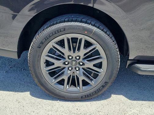 Dark Matter Gray Metallic 2026 Ford Expedition Platinum