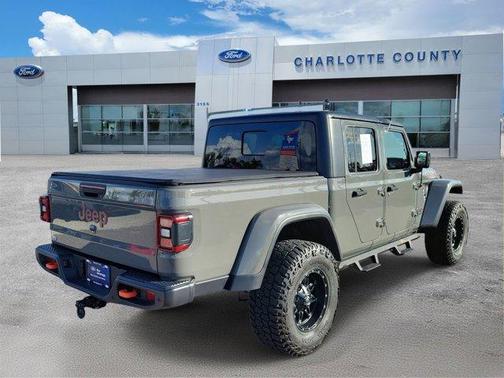 Sting Gray Clearcoat 2020 Jeep Gladiator Mojave