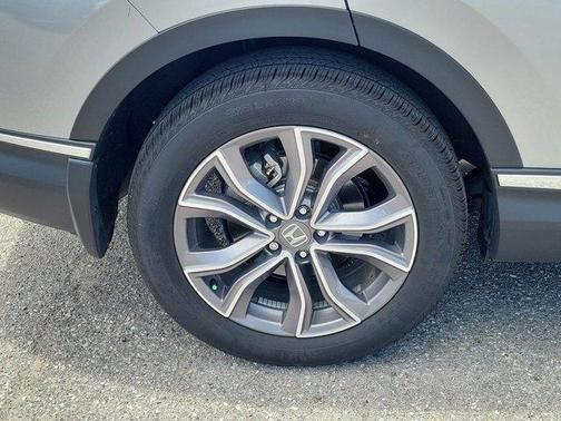 Lunar Silver Metallic 2022 Honda CR-V Touring