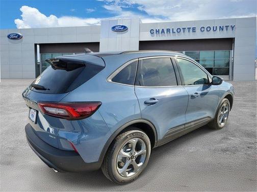 2026 Ford Escape ST-Line Select