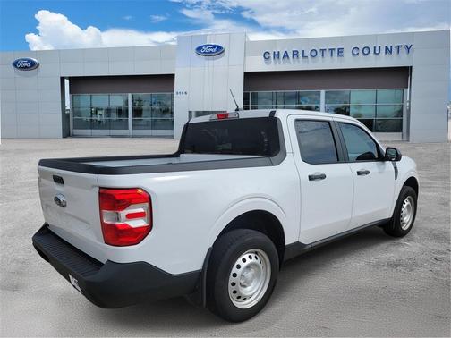 2024 Ford Maverick XL