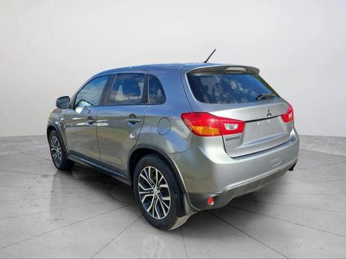 2016 Mitsubishi Outlander Sport 2.0 ES