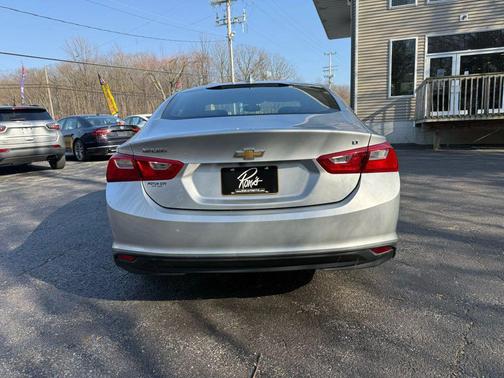 2016 Chevrolet Malibu 1LT