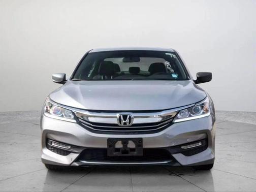 2017 Honda Accord Sport SE