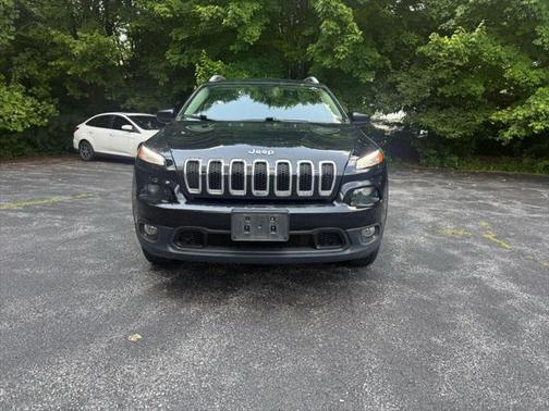 2017 Jeep Cherokee Sport