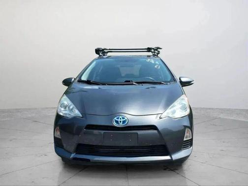 2014 Toyota Prius c Two