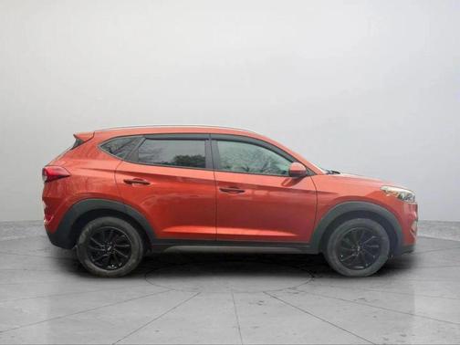 2016 Hyundai TUCSON Sport
