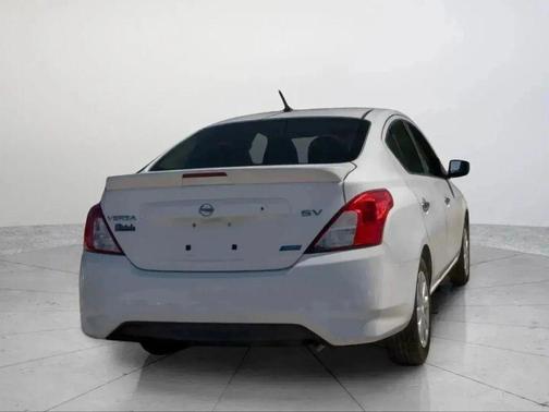 2016 Nissan Versa 1.6 SV