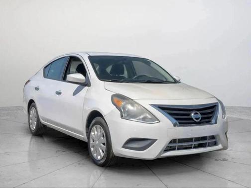 2016 Nissan Versa 1.6 SV