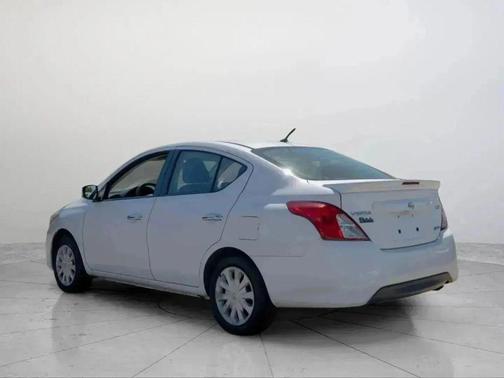 2016 Nissan Versa 1.6 SV