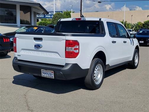 2022 Ford Maverick XL