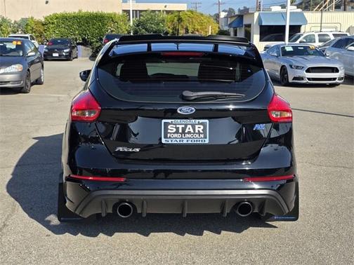 2017 Ford Focus RS BASE