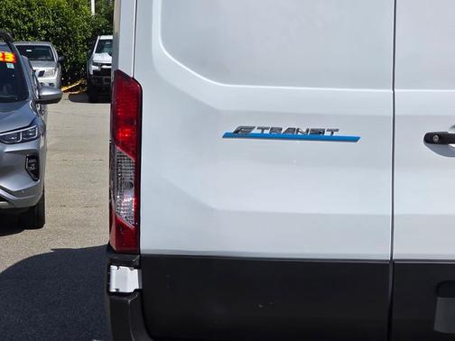 OXFORD WHITE 2023 Ford Transit-350 BASE
