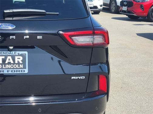 2024 Ford Escape ST-LINE ELITE