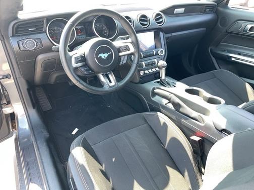 2022 Ford Mustang ECOBOOST
