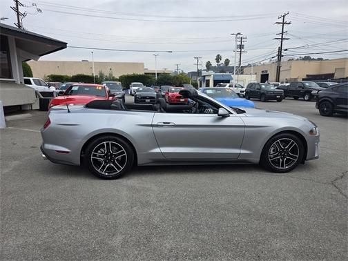 2021 Ford Mustang ECOBOOST PREMIUM