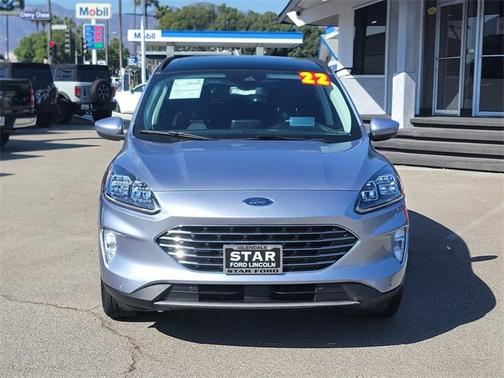 2022 Ford Escape TITANIUM