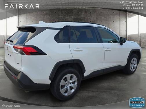 2019 Toyota RAV4 LE
