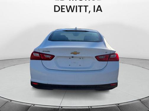 Summit White 2023 Chevrolet Malibu FWD 1LT