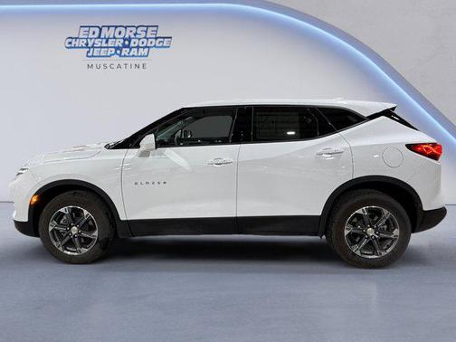 Summit White 2025 Chevrolet Blazer 2LT