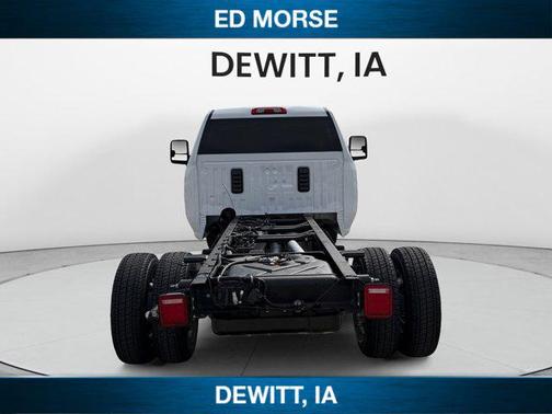 Summit White 2026 Chevrolet Silverado 3500 LT