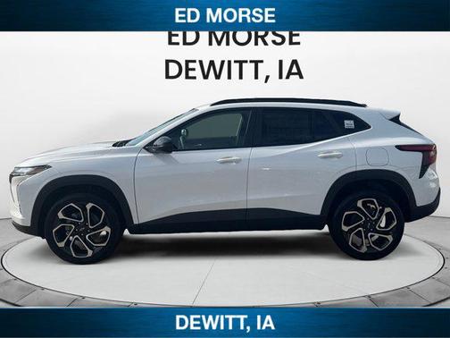 Summit White 2026 Chevrolet Trax FWD 2RS