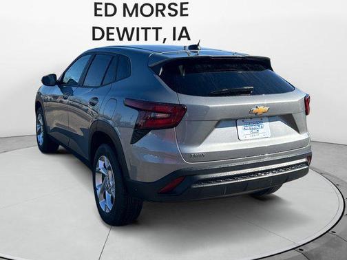 Sterling Gray Metallic 2025 Chevrolet Trax LS