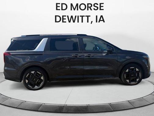 2025 Kia Carnival EX