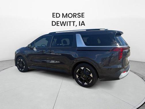 2025 Kia Carnival EX