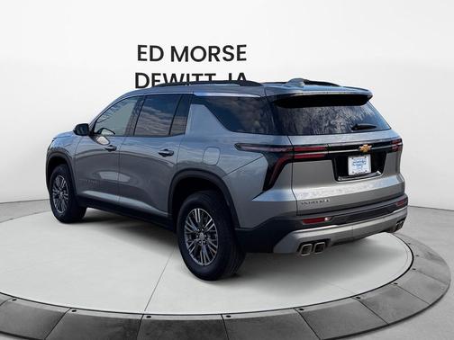 Sterling Gray Metallic 2026 Chevrolet Traverse LT