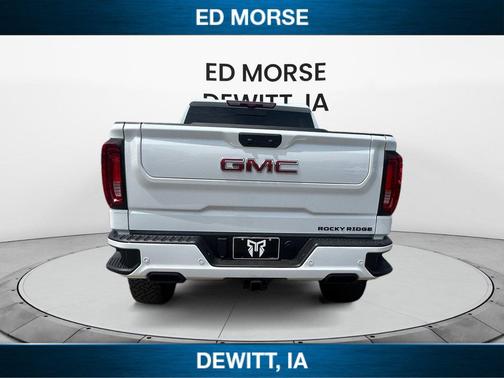 Summit White 2026 GMC Sierra 1500 AT4