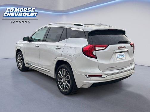 2022 GMC Terrain Denali