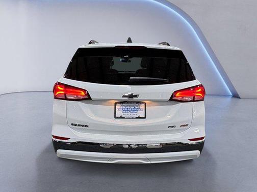 Summit White 2022 Chevrolet Equinox AWD RS