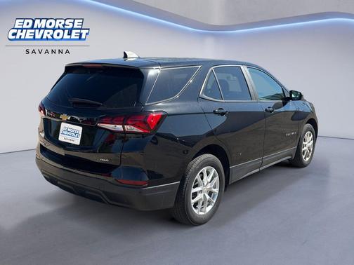 Mosaic Black Metallic 2023 Chevrolet Equinox LS