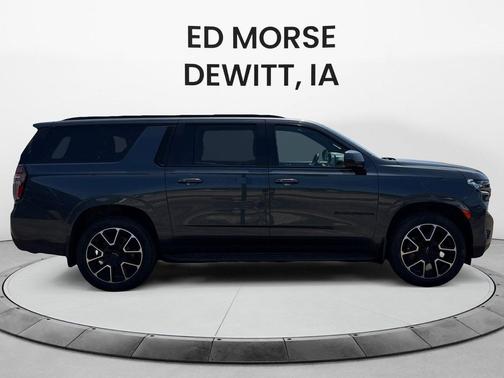 Shadow Gray Metallic 2021 Chevrolet Suburban RST