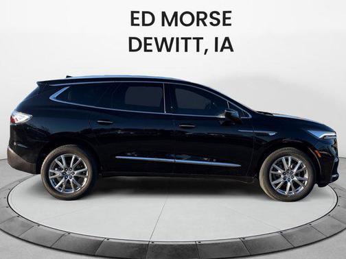 2023 Buick Enclave Essence AWD