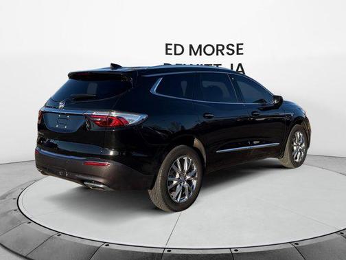 2023 Buick Enclave Essence AWD